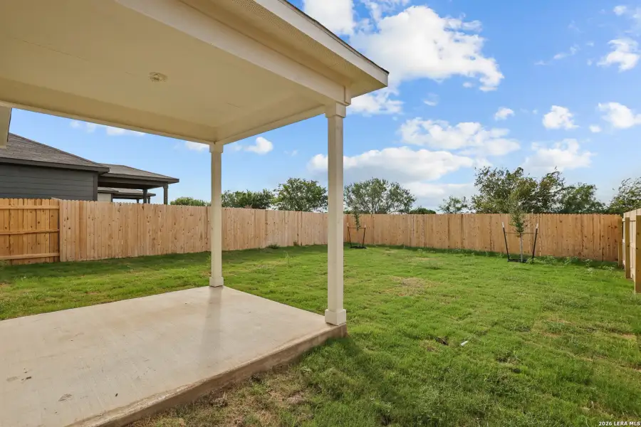Exterior details and patio area of a home in Applewhite Meadows, San Antonio (Image 3).