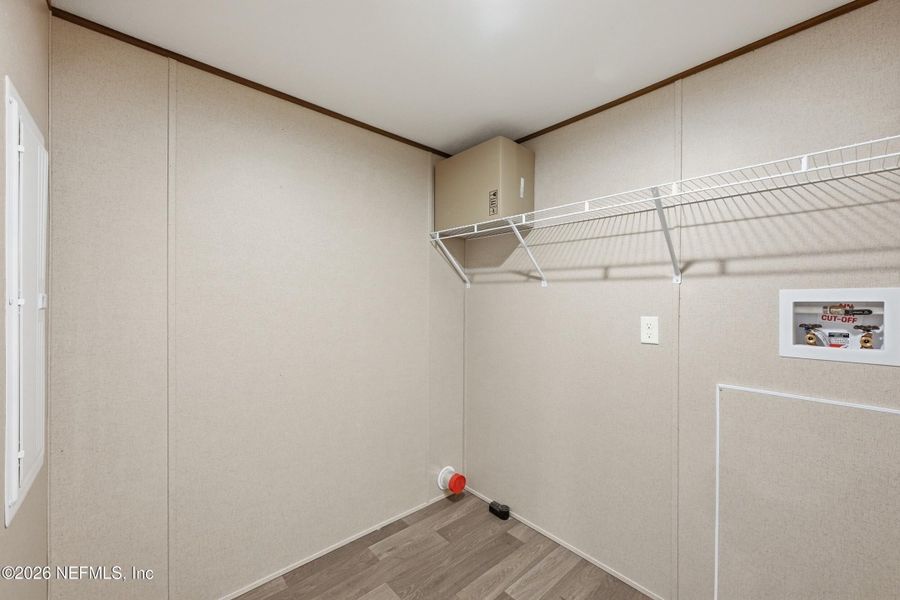 Spacious, unfurnished interior of a new home in , Hastings (Image 21).