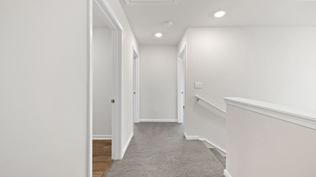 Spacious, unfurnished interior of a new home in Bentley Park, Greenwood (Image 21). Spacious, unfurnished interior of a new home in Bentley Park, Greenwood (Image 21).