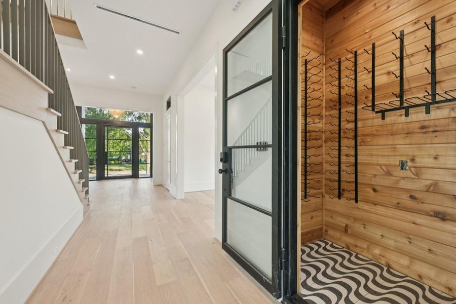 Spacious, unfurnished interior of a new home in , Houston (Image 25).