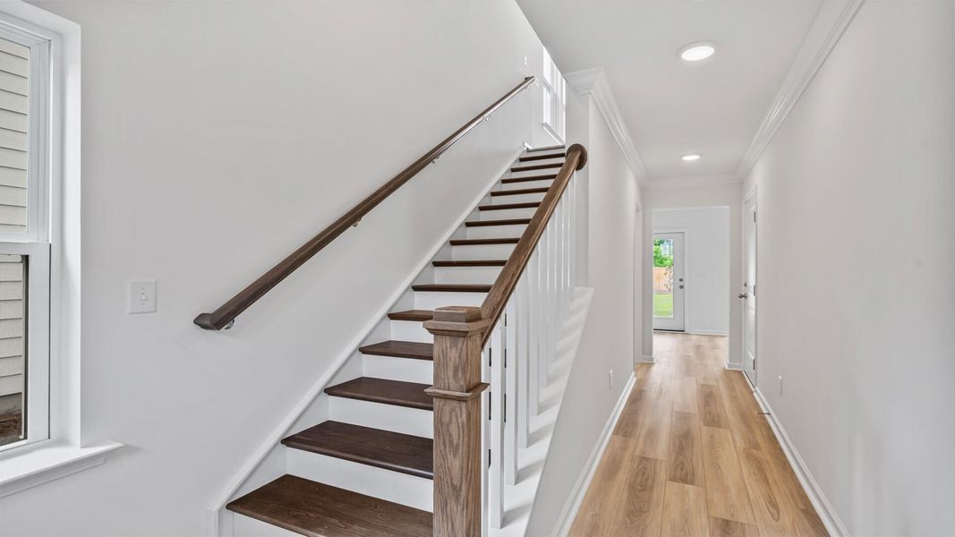 Spacious, unfurnished interior of a new home in Park Circle Townhomes, North Charleston (Image 13).