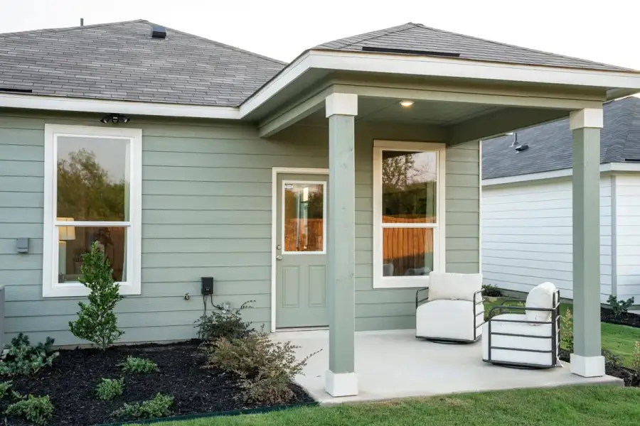 Representative exterior details of a home built from the 1243 by KB Home in Espino, San Antonio (Image 3).