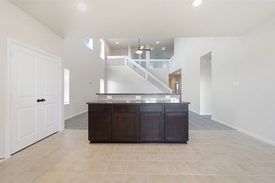 Furnished interior view inside a new home in Saddlebrook Estates, Waxahachie (Image 14).