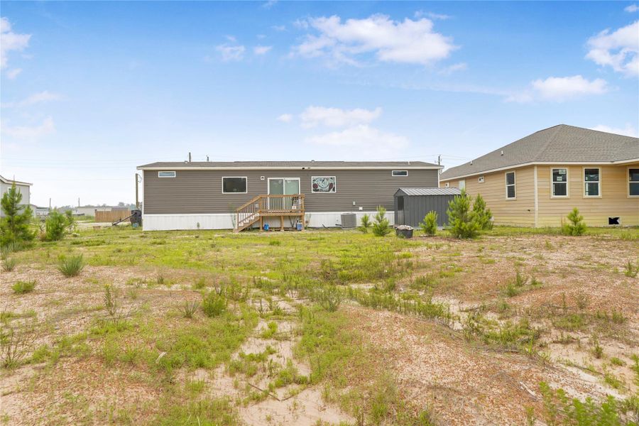 Large Lot with No HOA