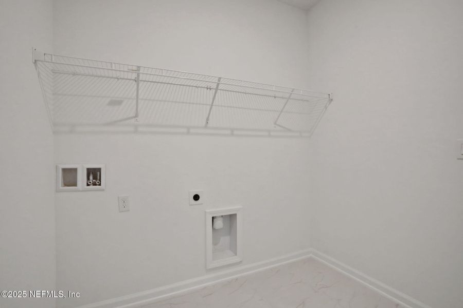 Spacious, unfurnished interior of a new home in Hyland Trail, Green Cove Springs (Image 34). Spacious, unfurnished interior of a new home in Hyland Trail, Green Cove Springs (Image 34).