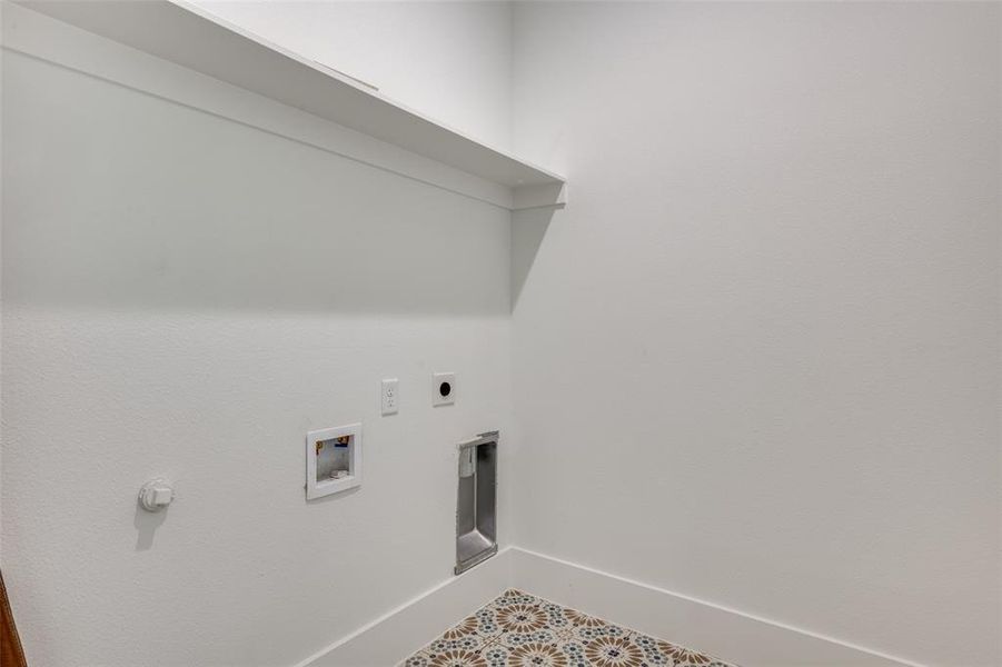 Spacious, unfurnished interior of a new home in , Fort Worth (Image 21).