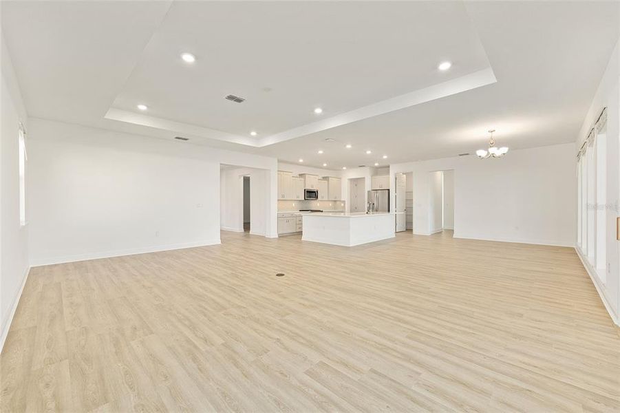 Spacious, unfurnished interior of a new home in , Ocala (Image 33).