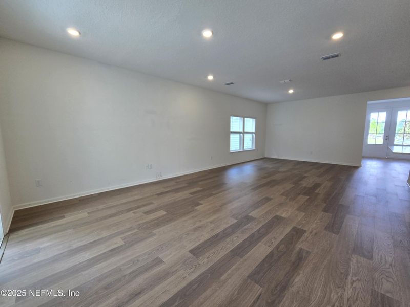 Spacious, unfurnished interior of a new home in Hyland Trail, Green Cove Springs (Image 21). Spacious, unfurnished interior of a new home in Hyland Trail, Green Cove Springs (Image 21).