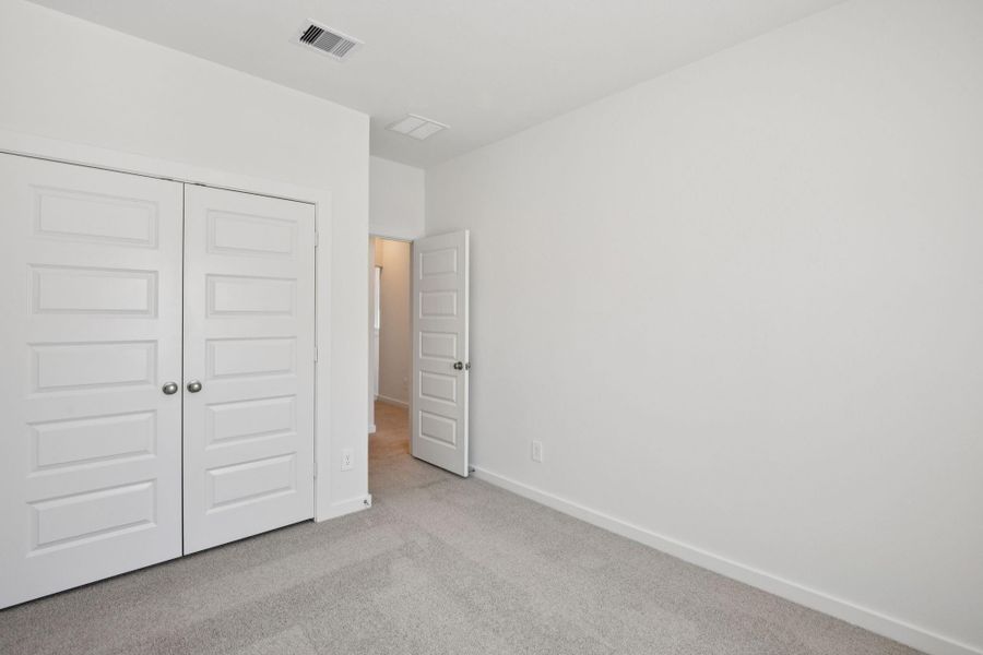 Spacious, unfurnished interior of a new home in Spring Brook Village - City Series, Houston (Image 29).