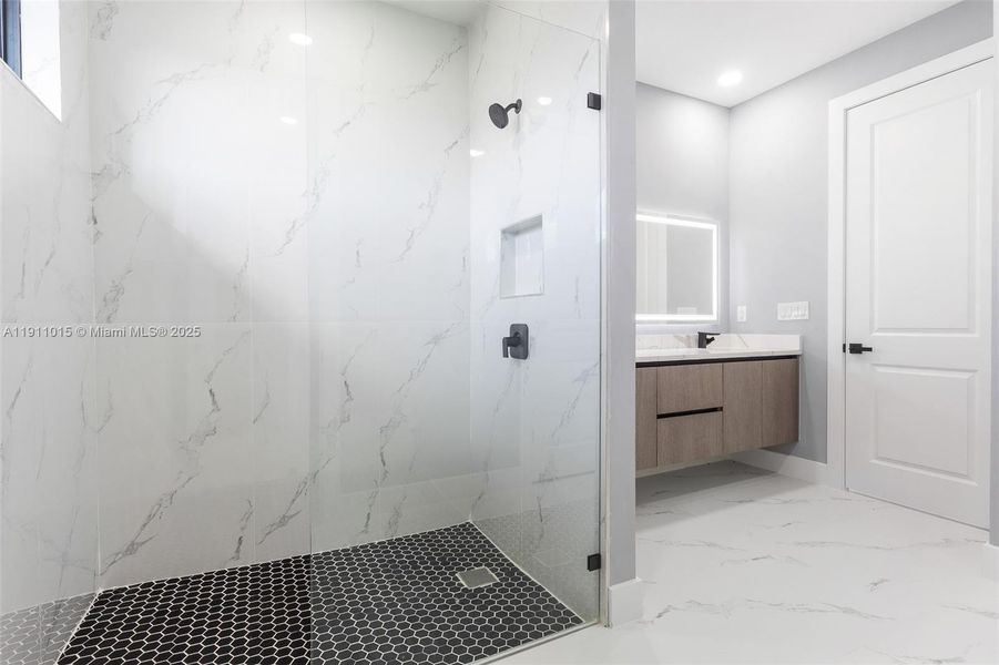 Furnished interior view inside a new home in , Cape Coral (Image 5). Furnished interior view inside a new home in , Cape Coral (Image 5).