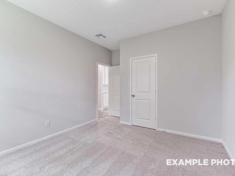 Spacious, unfurnished interior of a new home in Liberty Estates, Cleveland (Image 22).