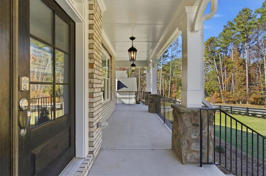 Exterior details and patio area of a home in Ford Landing, Acworth (Image 26).