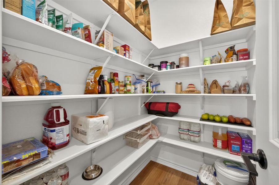 Image 46 of a home in Sunterra.