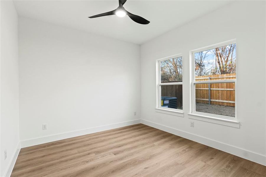 Spacious, unfurnished interior of a new home in , Dallas (Image 16).