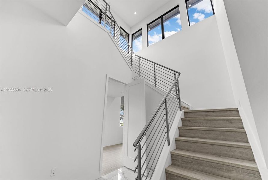 Spacious, unfurnished interior of a new home in , Southwest Ranches (Image 23).