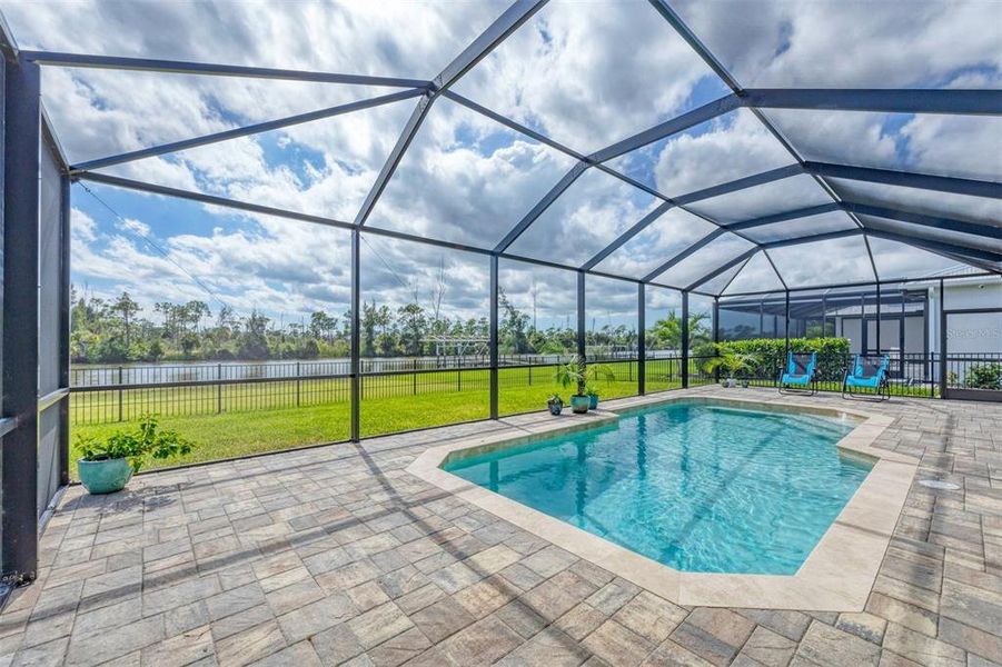 Exterior details and patio area of a home in , Port Charlotte (Image 25).