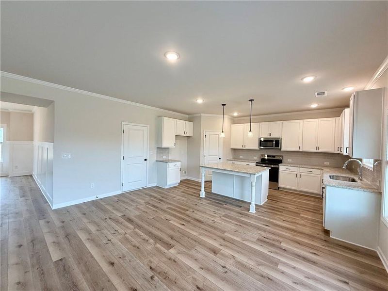 Image 28 of a home in . Image 28 of a home in .