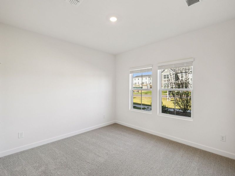 Spacious, unfurnished interior of a new home in Meadows at Wilson Farms - The Heights Series, Fort Mill (Image 13).