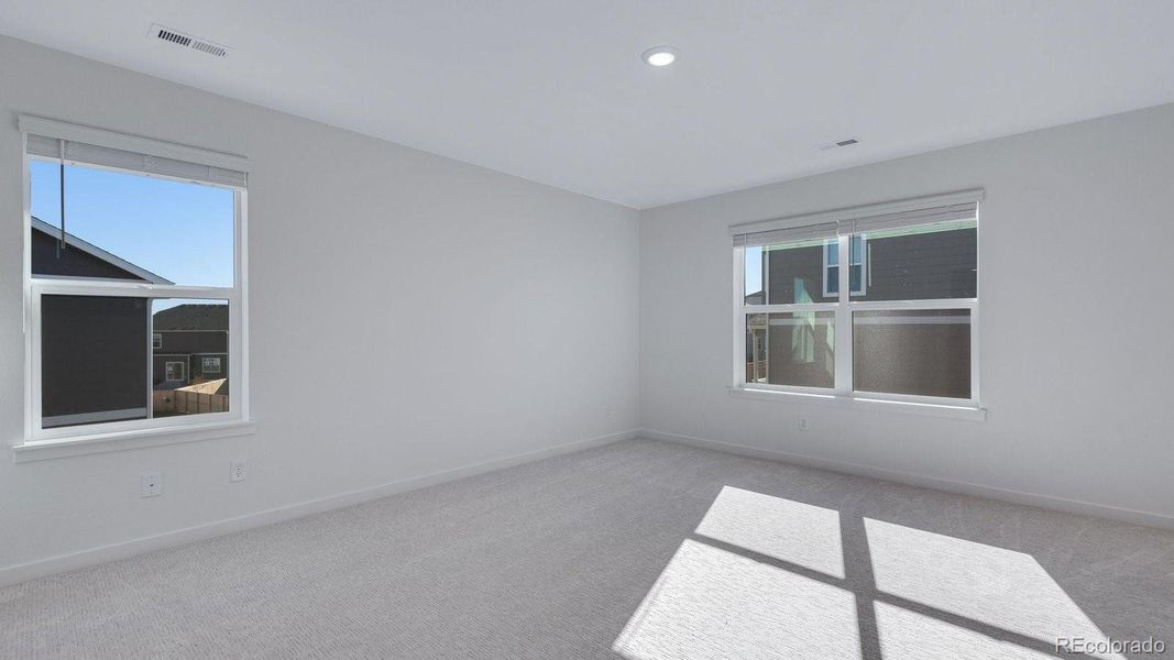 Spacious, unfurnished interior of a new home in Timberleaf, Thornton (Image 31).