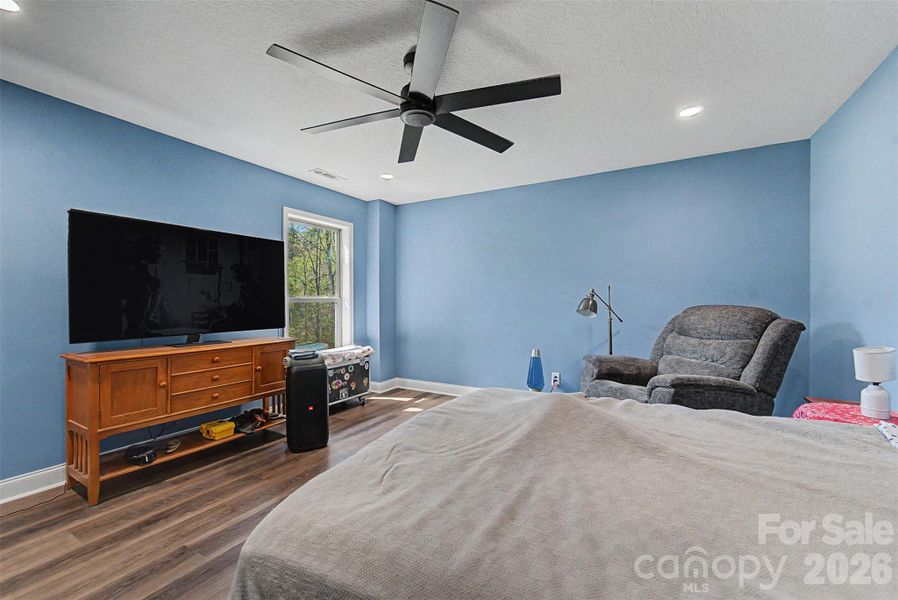 Furnished interior view inside a new home in , Waynesville (Image 33).