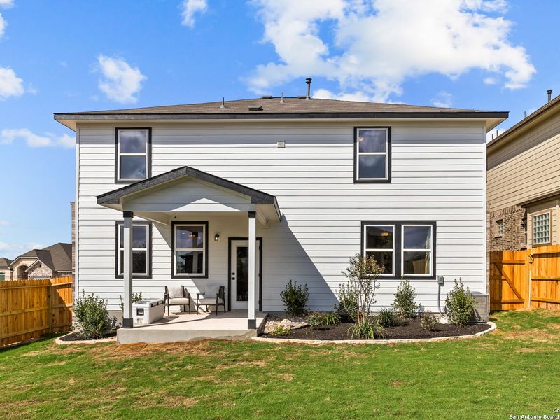 Exterior details and patio area of a home in Bricewood, San Antonio (Image 4).