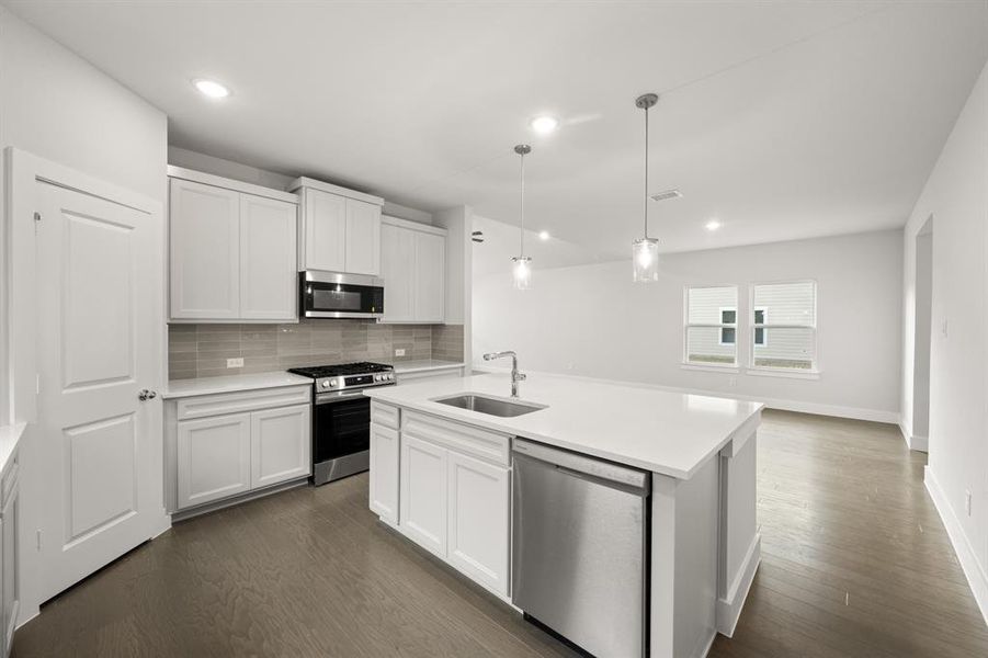 7325 Autumn Hill- Kitchen-3