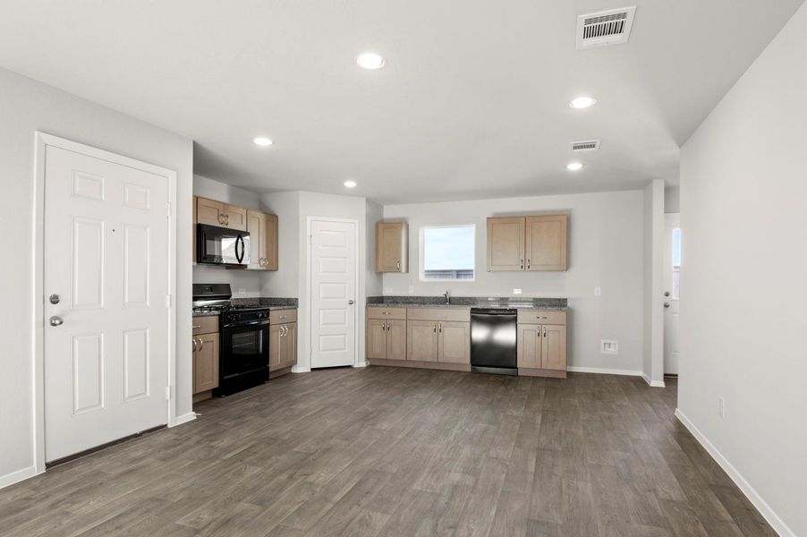 Furnished interior view inside a new home in Harvest Ridge, Elgin (Image 10).