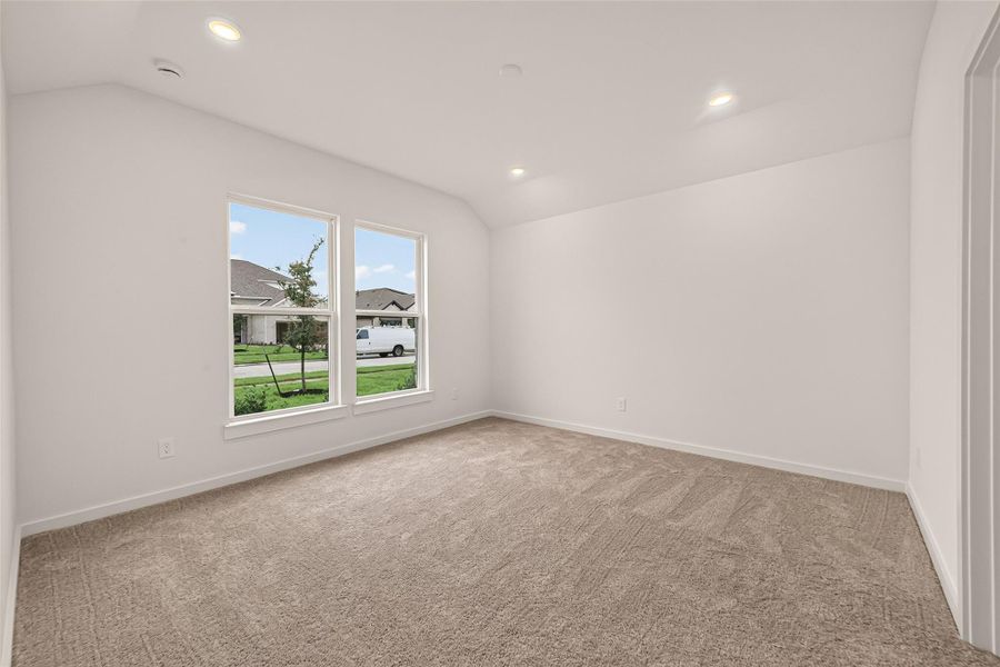 Spacious, unfurnished interior of a new home in Foxtail Palms, Manvel (Image 35). Spacious, unfurnished interior of a new home in Foxtail Palms, Manvel (Image 35).