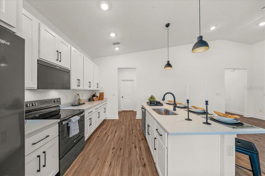 Furnished interior view inside a new home in , Spring Hill (Image 33).
