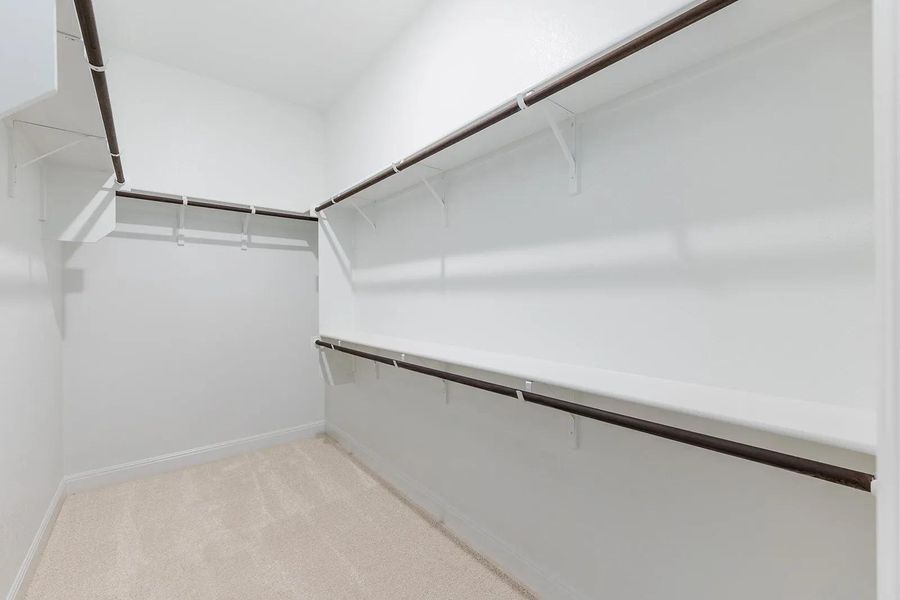 Spacious, unfurnished interior of a new home in The Colony - 50', Bastrop (Image 16).