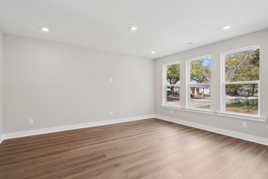 Spacious, unfurnished interior of a new home in Discover - Select, Summerville (Image 19).