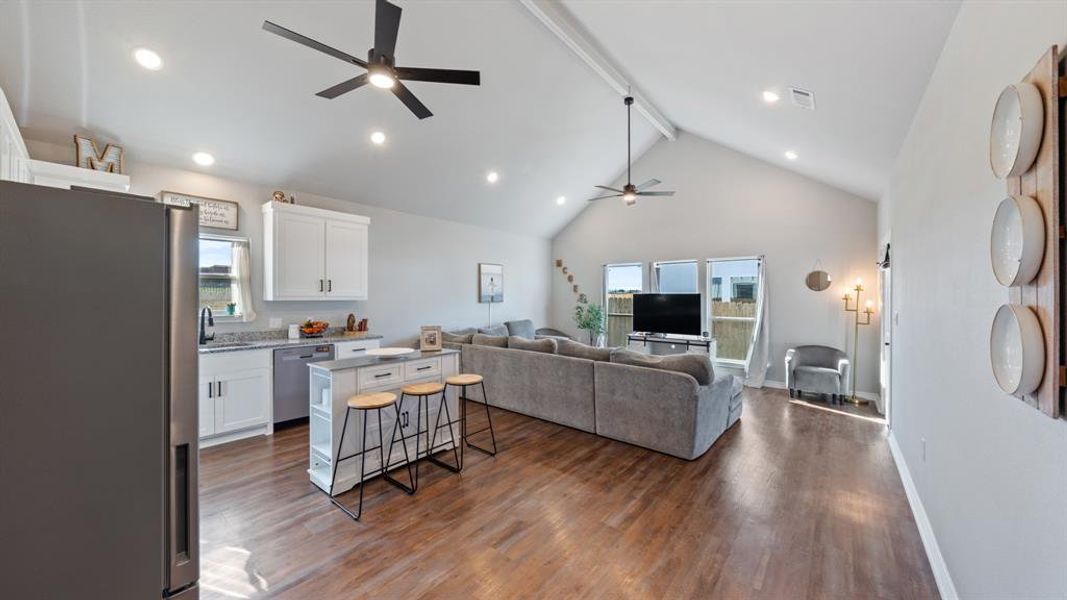 Furnished interior view inside a new home in , Mabank (Image 7).