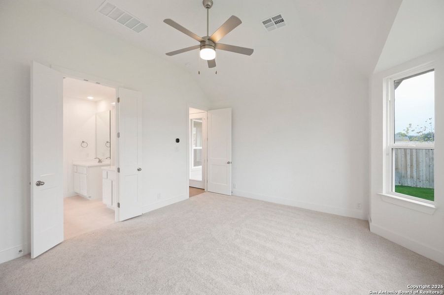 Spacious, unfurnished interior of a new home in Davis Ranch: 45ft. lots, San Antonio (Image 21).