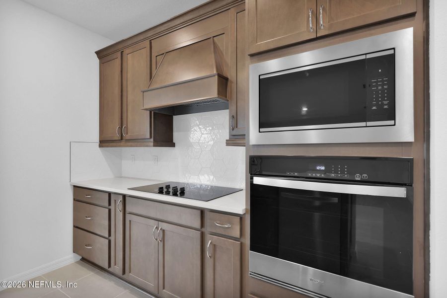 Furnished interior view inside a new home in Hyland Trail, Green Cove Springs (Image 8).