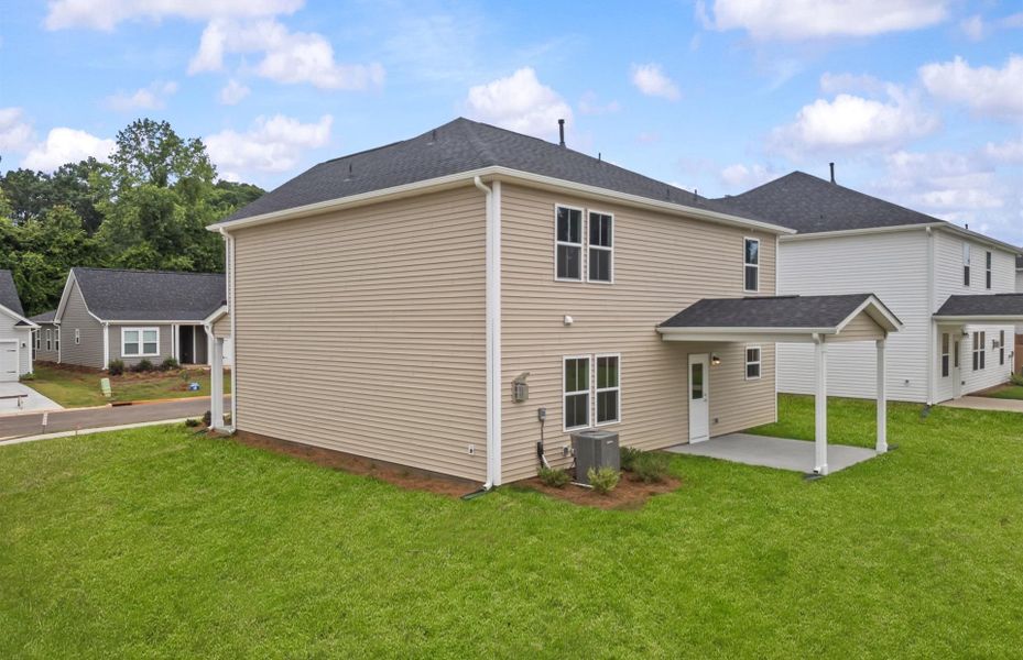 Exterior details and patio area of a home in Indigo Park, Easley (Image 4).
