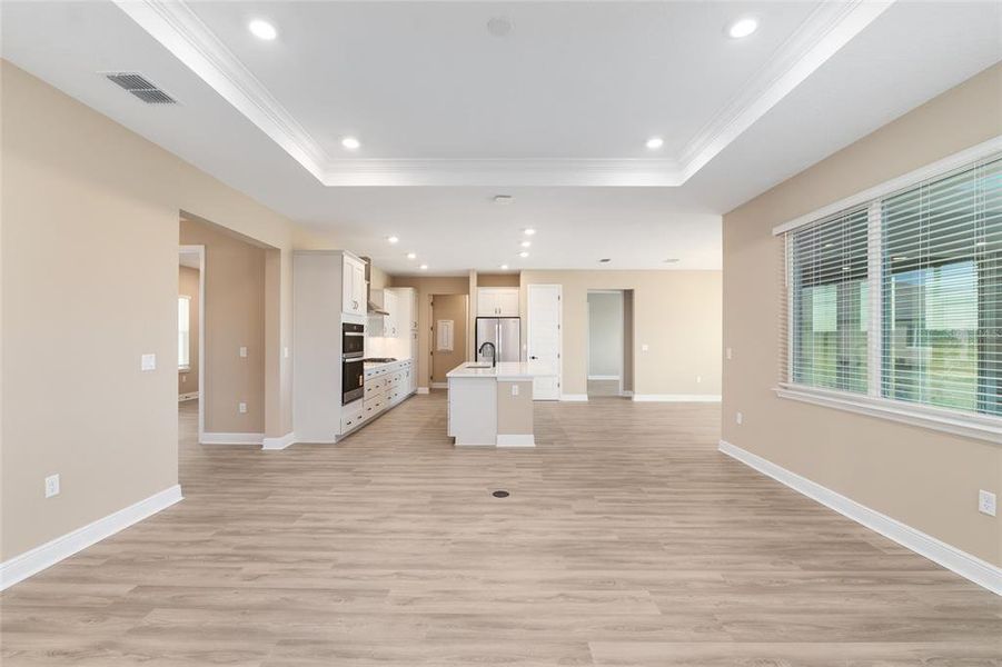 Spacious, unfurnished interior of a new home in , Ocala (Image 43).
