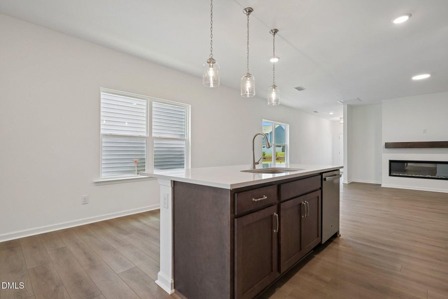 21-web-or-mls-Quarry Rd-S0606-021