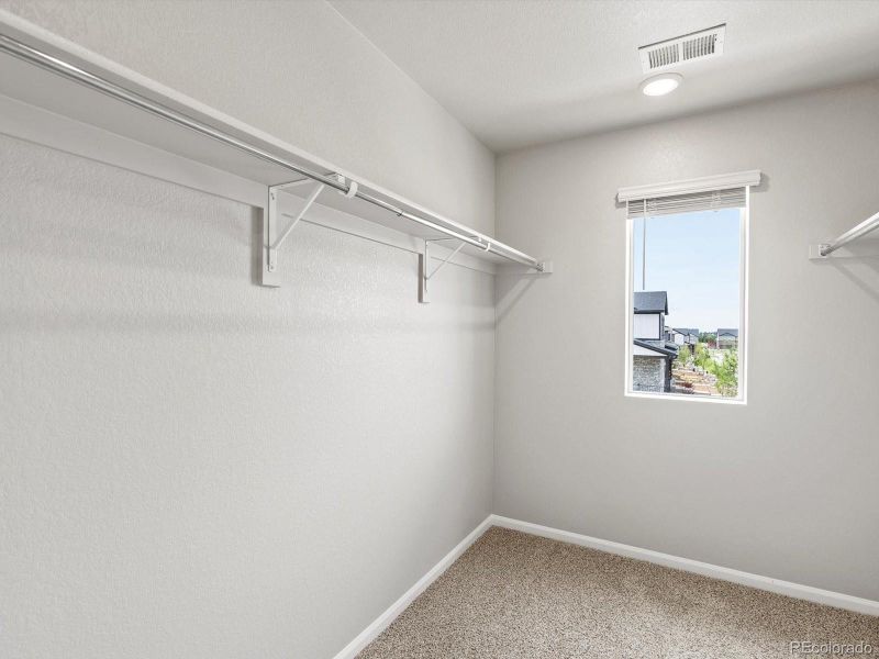 Spacious, unfurnished interior of a new home in Horizon Uptown: The Meadow Collection, Aurora (Image 17). Spacious, unfurnished interior of a new home in Horizon Uptown: The Meadow Collection, Aurora (Image 17).