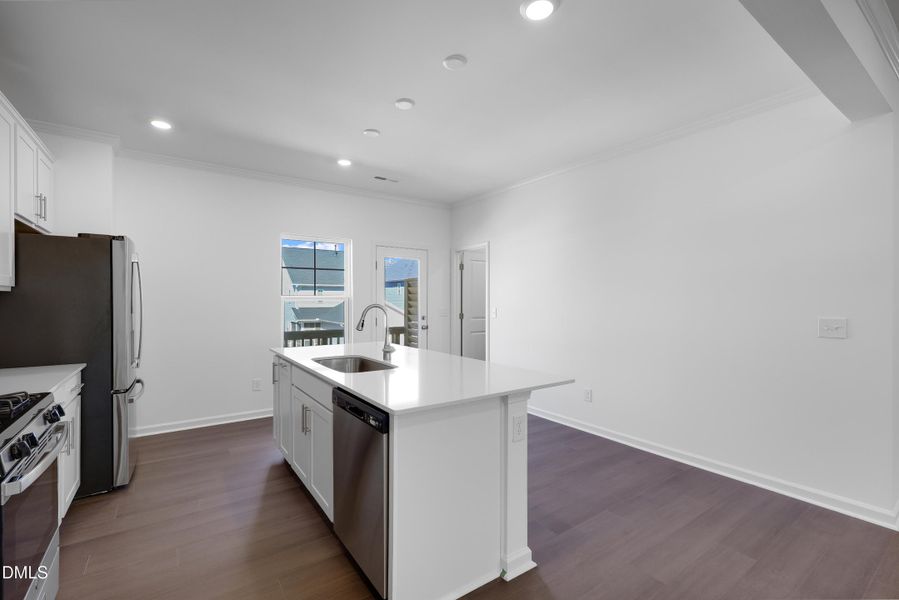 SUN_Stoneriver_Pic_Bradley_Kitchen_5of7 SUN_Stoneriver_Pic_Bradley_Kitchen_5of7