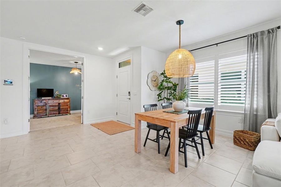 Furnished interior view inside a new home in , Punta Gorda (Image 11). Furnished interior view inside a new home in , Punta Gorda (Image 11).