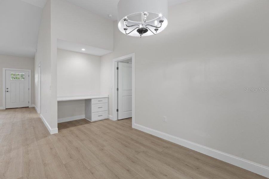 Spacious, unfurnished interior of a new home in , Citrus Springs (Image 26).