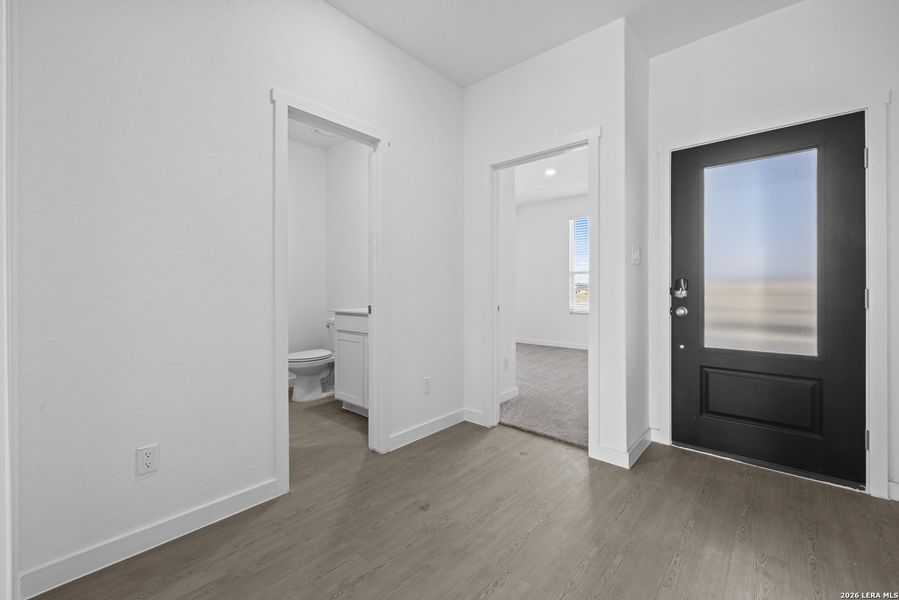 Spacious, unfurnished interior of a new home in Voss Farms, New Braunfels (Image 20). Spacious, unfurnished interior of a new home in Voss Farms, New Braunfels (Image 20).