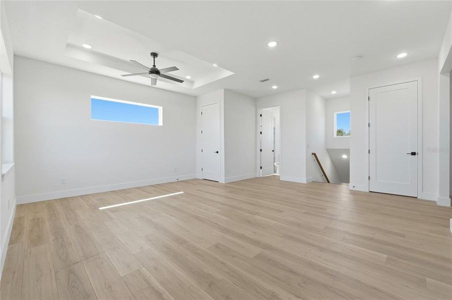 Spacious, unfurnished interior of a new home in , Lake Alfred (Image 24). Spacious, unfurnished interior of a new home in , Lake Alfred (Image 24).