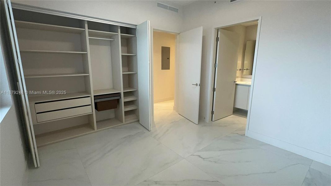 Image 65 of a home in .