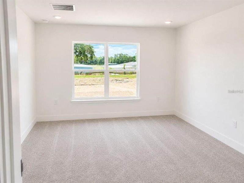 Spacious, unfurnished interior of a new home in Arbor Park, Leesburg (Image 8). Spacious, unfurnished interior of a new home in Arbor Park, Leesburg (Image 8).