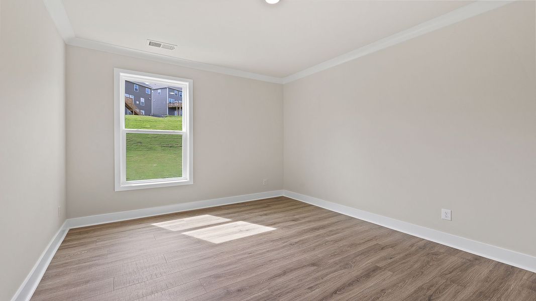 Spacious, unfurnished interior of a new home in Seven Oaks, Greenwood (Image 21).