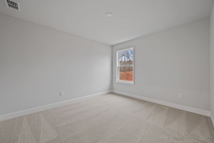 Spacious, unfurnished interior of a new home in Carriage Estates, Lexington (Image 31).