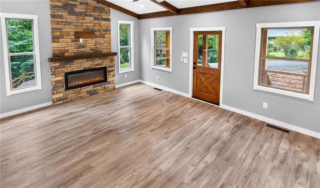 Spacious, unfurnished interior of a new home in , Morganton (Image 30). Spacious, unfurnished interior of a new home in , Morganton (Image 30).