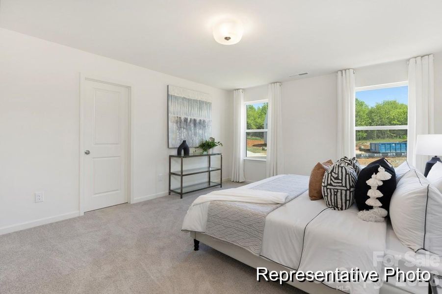 Furnished interior view inside a new home in , Red Cross (Image 4).