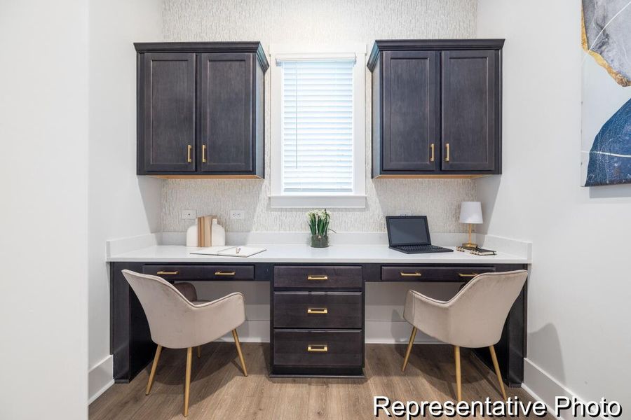 Furnished interior view inside a new home in , Ravenel (Image 8).